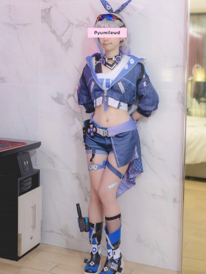 Lewd Yumi - Silver Wolf_018