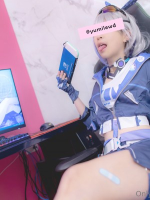 Lewd Yumi - Silver Wolf_071