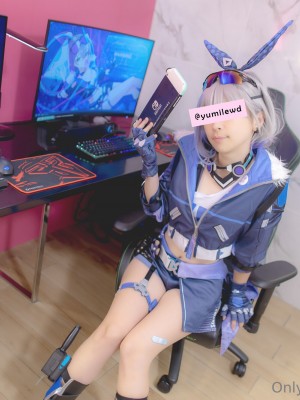 Lewd Yumi - Silver Wolf_076