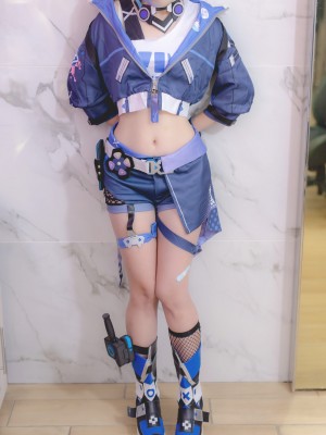 Lewd Yumi - Silver Wolf_021