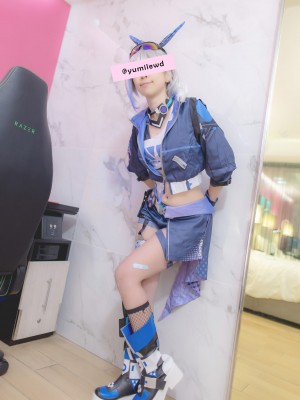 Lewd Yumi - Silver Wolf_015