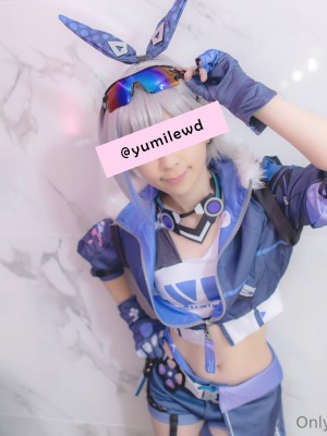 Lewd Yumi - Silver Wolf_039