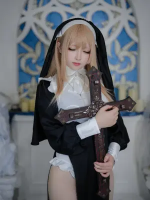 [樱梨梨] 修女 Nun_10