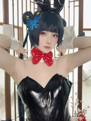 [屿鱼] 龙华妃咲兔女郎（蔚蓝档案）_31