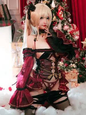 Potato Godzilla - Marie Rose Xmas_11
