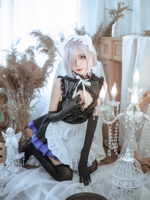 微博fgo_bceb4431ly1h08oe63svkj243c6bv4rc