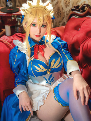 微博fgo_005Qdx7Tly1h02rx54u92j33344mox6v