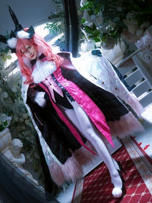 微博fgo_005xolHdgy1h34ap3m964j330x20m7wi