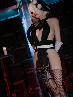 HornyCos - Cute 2B Showing Her Perfect Body (Patreon)_47