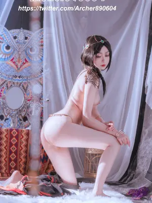 黄金二逼王 (Huangjin er bi wang) cosplay Aeolian - Ghostblade_17
