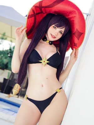 Peachmilky Mona_055_2344x3514_b19c907744d4e5e3a93a1fa1d971518c