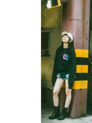 【girl meets street】七沢みあ_00030