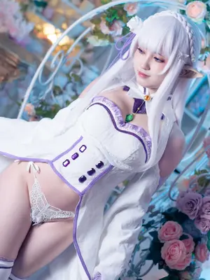 Twoyun-Emilia_19