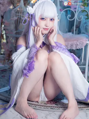 Twoyun-Emilia_18