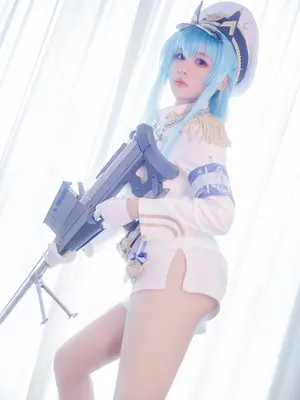 ShiragaYanko-Nikke Helen_17
