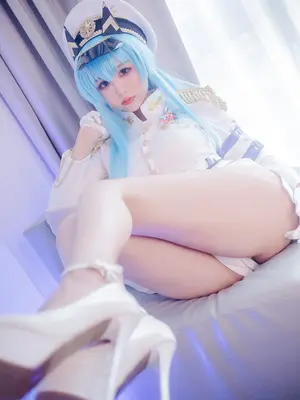 ShiragaYanko-Nikke Helen_03