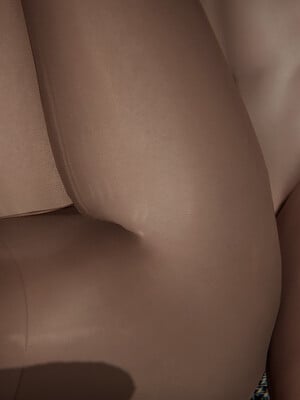 使用催眠戒指幫失憶的爸爸照顧(艹)媽媽 01-02_2-050