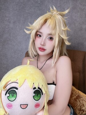 Puypuy プィプィ (Puypuychan) cosplay Mordred - FateGrand Order_186