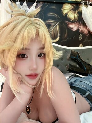 Puypuy プィプィ (Puypuychan) cosplay Mordred - FateGrand Order_196
