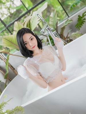 [啾啾] 誤闖莊園窺探心儀女神～啾啾 ???? ～入浴反被誘惑勾引_fig78