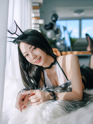 [啾啾] 學妹化身惡魔兔兔_fig70