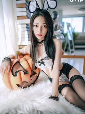[啾啾] 學妹化身惡魔兔兔_fig105