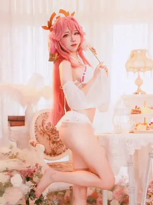 Sally Dorasnow - Yae Miko summer_09