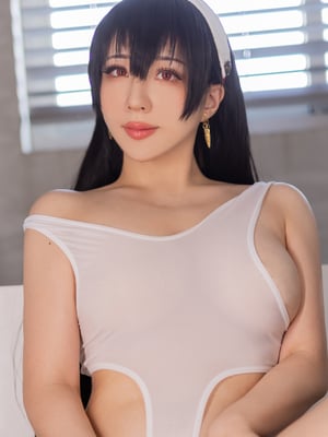 Chihiro - Yor bath_16