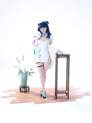 G44不会受伤 宝多六花旗袍_20