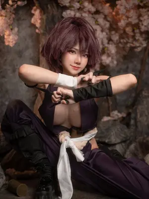 Sally Dorasnow - Yuzuriha_13