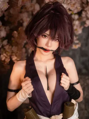 Sally Dorasnow - Yuzuriha_27