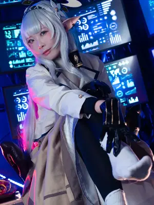 (C103) [魔王もも] ブルアカ 明星ヒマリ コスプレ写真集「Perfect Me」_32