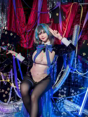 前羽 NO.18 碧蓝航线 柴郡魔术师_23