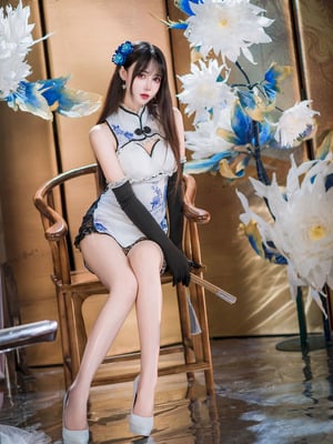 羽生三未 - 艳娘幻梦谭 瓶儿 青花瓷旗袍_03_ejfo