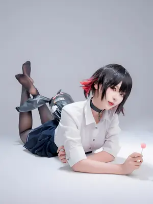 轩萧学姐 - 鲨鱼妹JK_004
