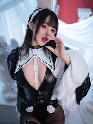 桜井宁宁 –皮衣修女_皮衣修女 (8)
