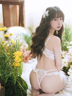 [JVID] 月台尼Tiny - 新尺度登場‼️初嚐禁果解開情慾底線_001 (28)
