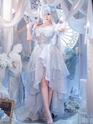 轩萧学姐 (海克斯科技小蛋糕) - 灰姑娘·水晶公主 (NIKKE)