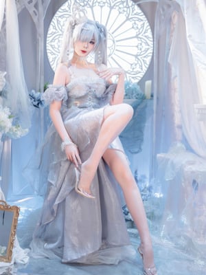 轩萧学姐 (海克斯科技小蛋糕) - 灰姑娘·水晶公主 (NIKKE)_11