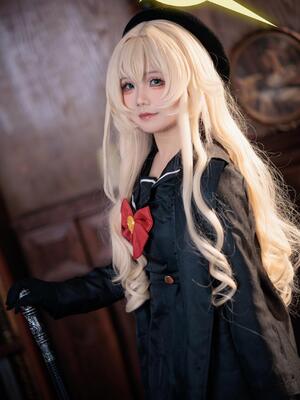 不悬ovo  - 笑面教授_不悬ovo - 蔚蓝档案 - 笑面教授 (OL制服) (20)