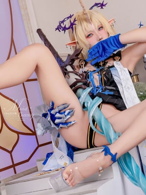 [视图]咬一口兔娘 – 鸢尾 鸣潮_18