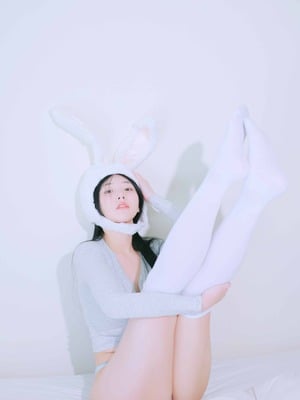 Yeon Woo - Terrace_011