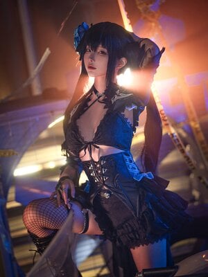 蠢沫沫 – 黑岩射手_17