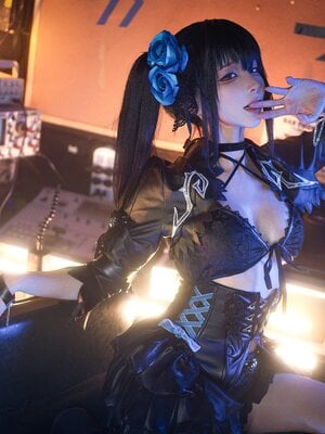 蠢沫沫 – 黑岩射手_20