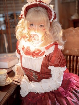 蠢沫沫 – 《橱窗娃娃》_003