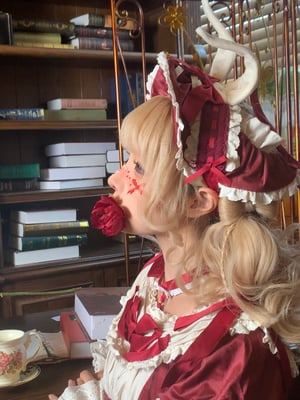 蠢沫沫 – 《橱窗娃娃》_129