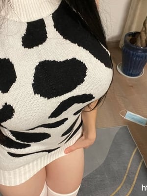 微密圈巨乳肥臀红人【笨蛋初初】_57