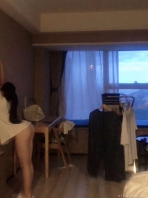 微密圈巨乳肥臀红人【笨蛋初初】_83