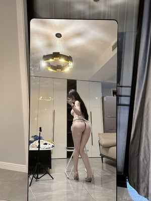 微密圈巨乳肥臀红人【笨蛋初初】_2048.cc-(405)