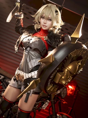 ZinieQ - Caesar King_02